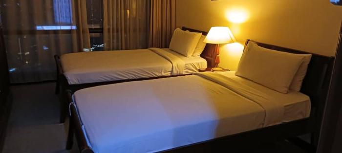 Times Square apartment klcc