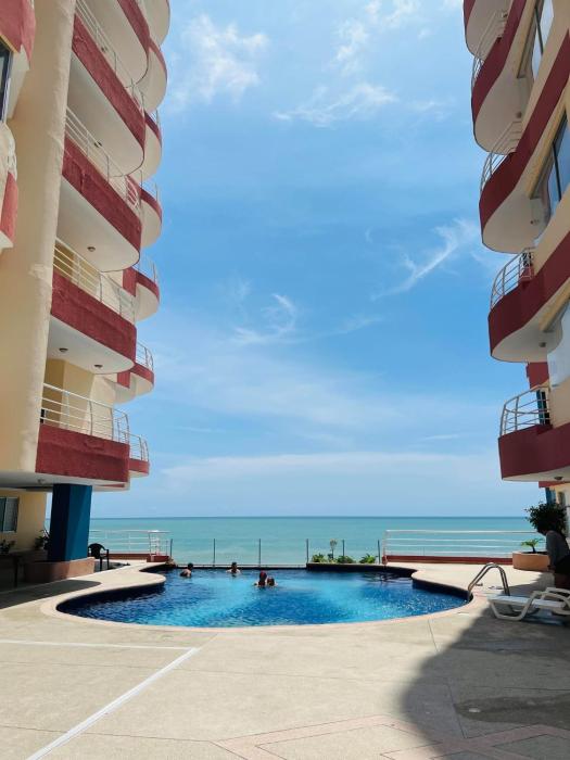 Arco Iris Atacames- Suite frente al mar