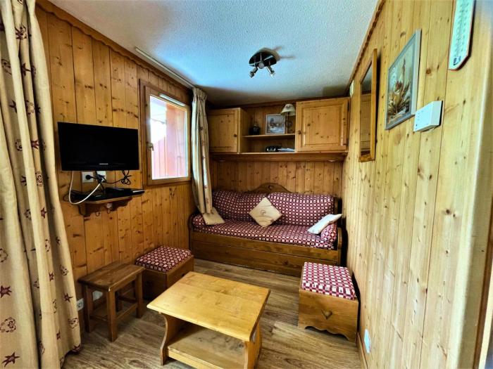 Résidence Courmayeur - Appartement en bord de piste aux Ménuires pour 4 personnes MAE-3954