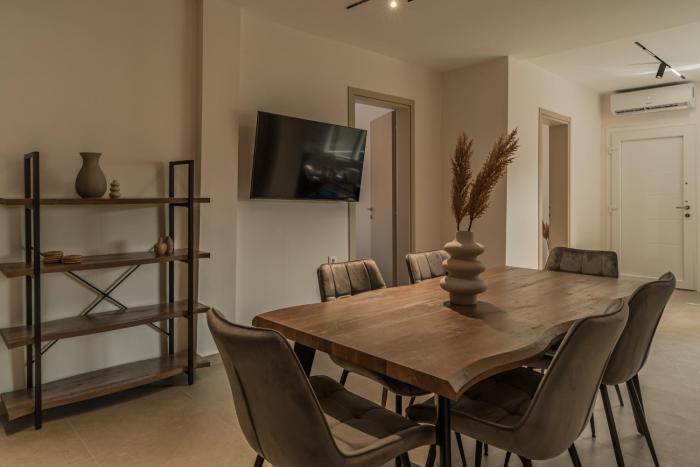 Elonea Villas, Luxury Villas and Studios in Kallikrateia Halkidiki with Garden, Veranda & BBQ