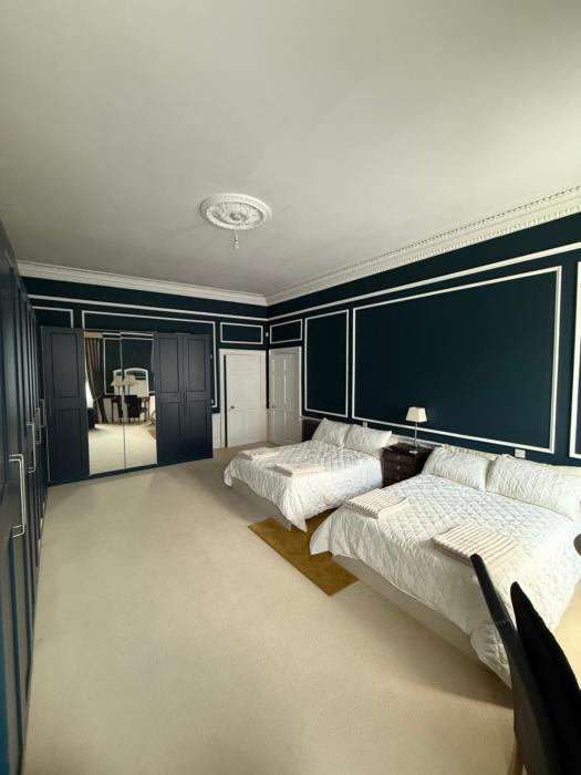 Entire rental in Edinburgh City Centre