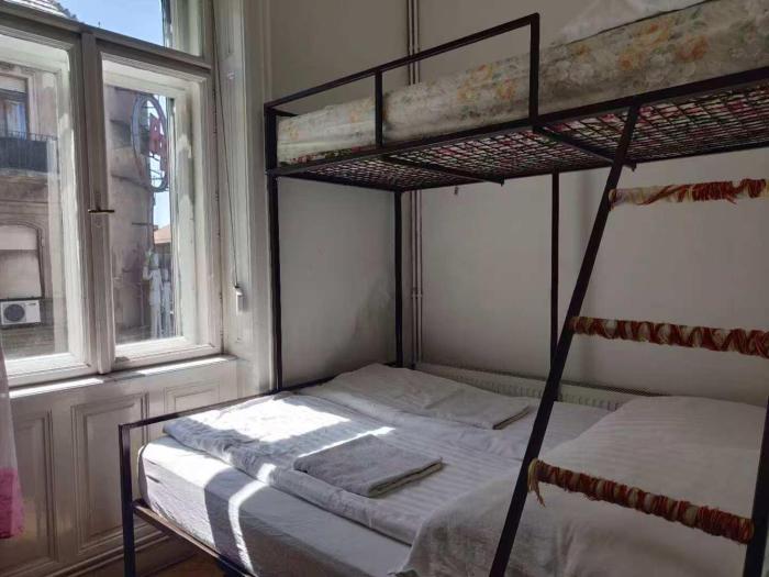 Summer room-1 bedroom privite use Center apartment