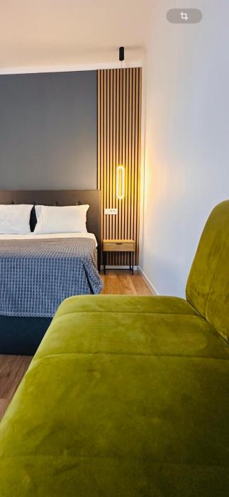 Neva Apartments & Rooms