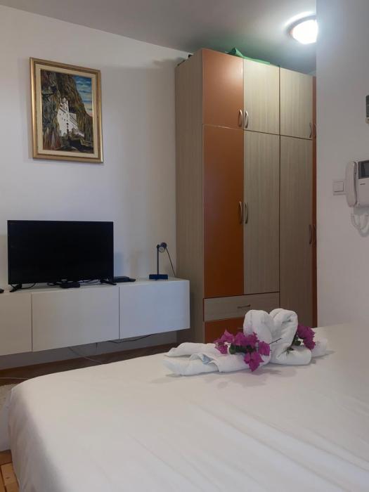 Čar Studio Apartments