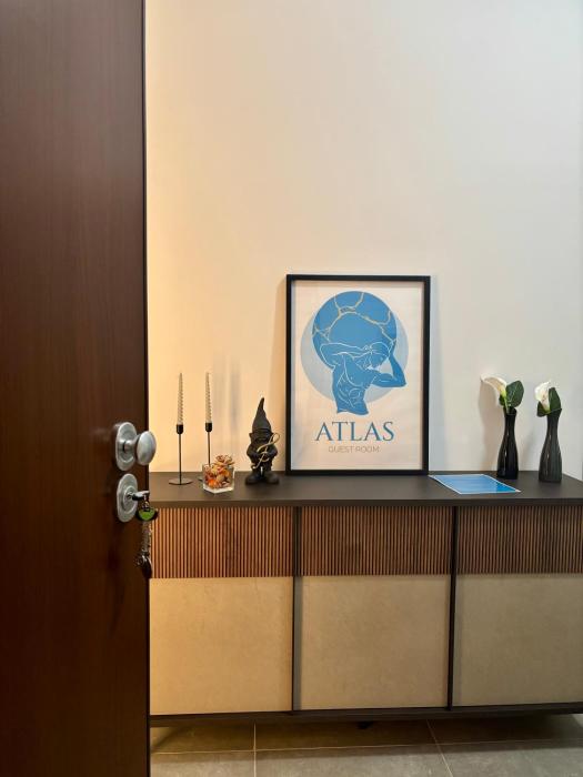 Atlas Guest Room