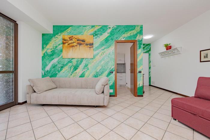 Casa di Shrek 110mq grande terrazzo- per 6 PERSONE -MODERNO TRILOCALE