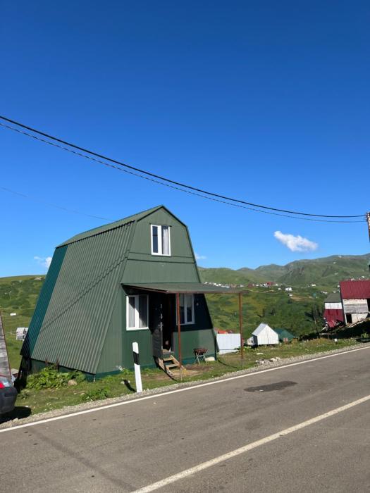 Cloudtop House - Gomismta