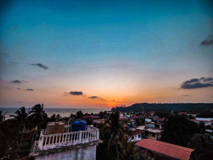 Hotel protocol by the sea