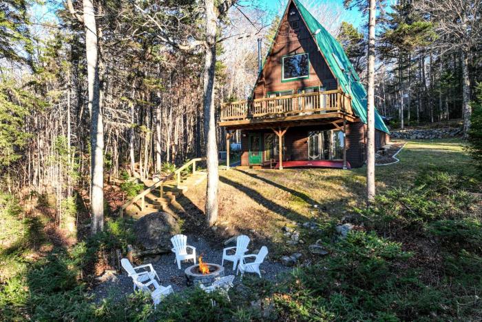 Heavenly Lake A-Frame with Modern Interior in Maine