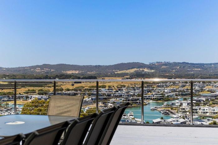 A Grandview Getaway - Stunning Sea Views