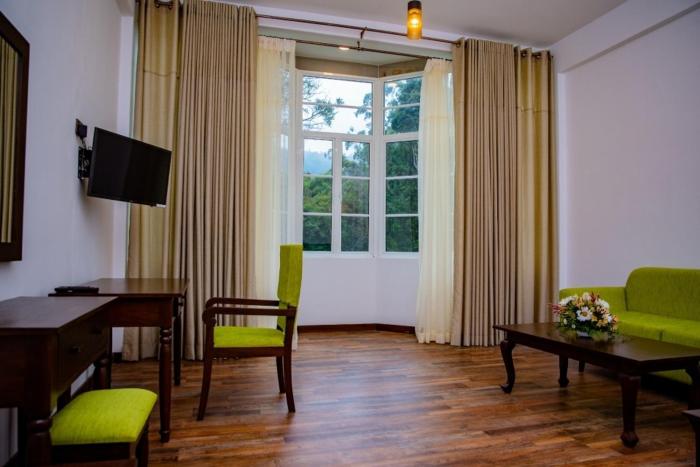 Nuwara Eliya Golf Club