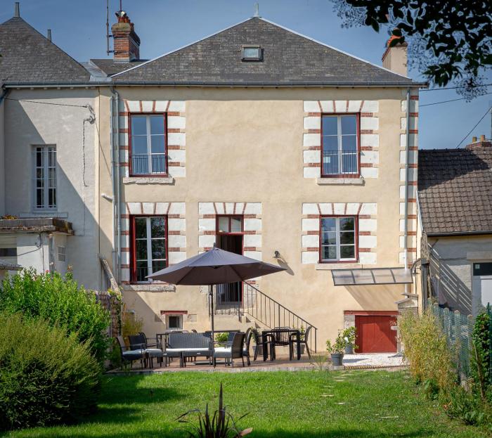 Maison LEscale, proche des bords de Loire, 6 chambres avec sdb privée, jardin & terrasse