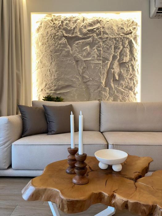 Luxury apartment 70m2 with 2 bedrooms ,balcony and jacuzzi , Downtown Thessaloniki