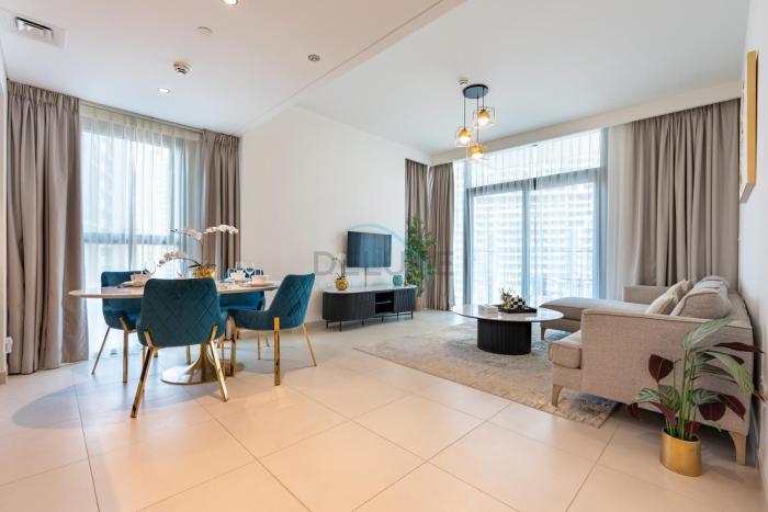 Boulevard Views, Steps from Burj Khalifa & Dubai Mall, Near Metro Station and Few Mins Drive to Dubai Marina - Burj Crown, Downtown Dubai by Deluxe Holiday Homes