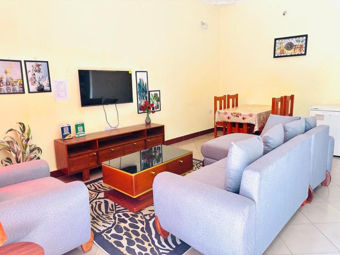 Pearl Lulu -3 Bedroom Apartments near Zanzibar Ferry and DownTown