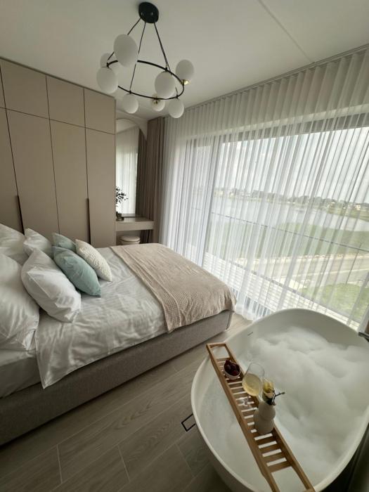 Luxurious Seaside Penthouse