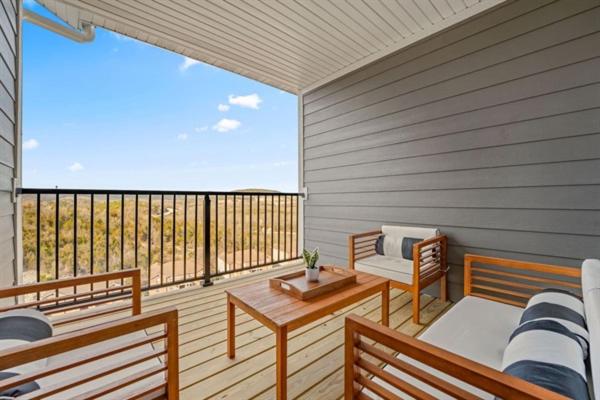 Branson Fun Zone Dog-Friendly Games Pool