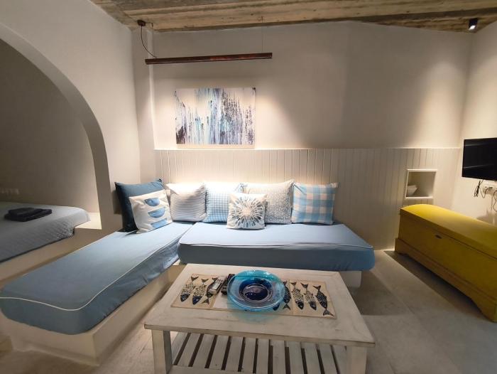 Kallis traditional renovated house in Chora Ios