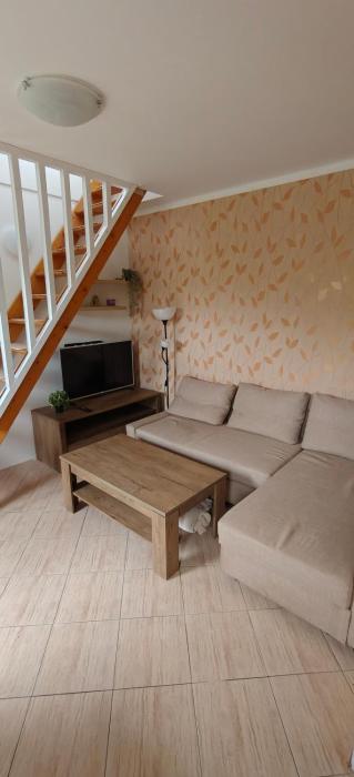 Apartmán v Královském Údolí s předzahrádkou