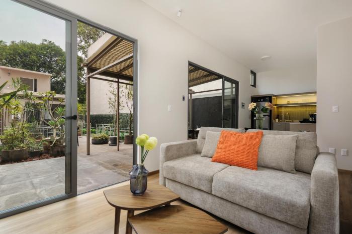 Zaterra, A Tranquil Oasis in Roma Norte