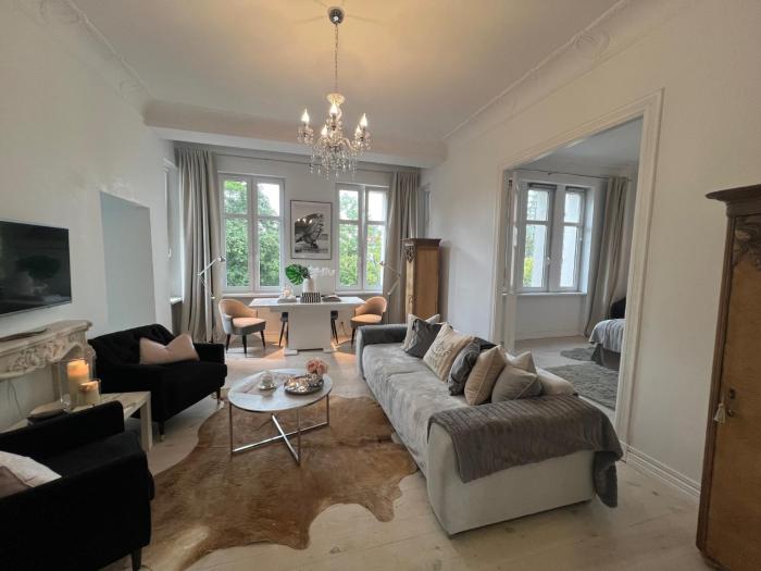 APARTAMENT PARYSKI, Centrum Słupsk