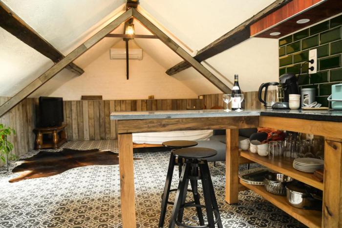 Luxe loft in vierkantshoeve