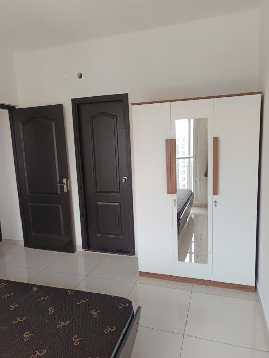 Skyview Retreat 2BHK near ITPL in 14th floor