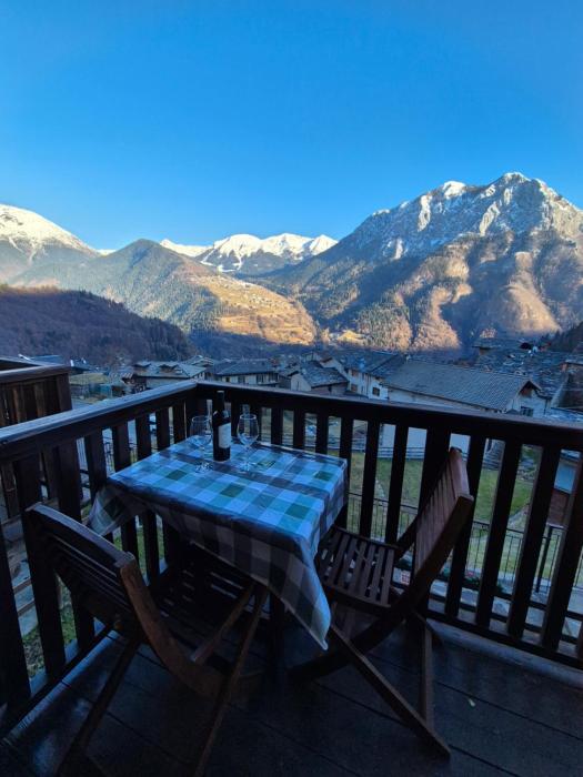 Dream View Mountains House