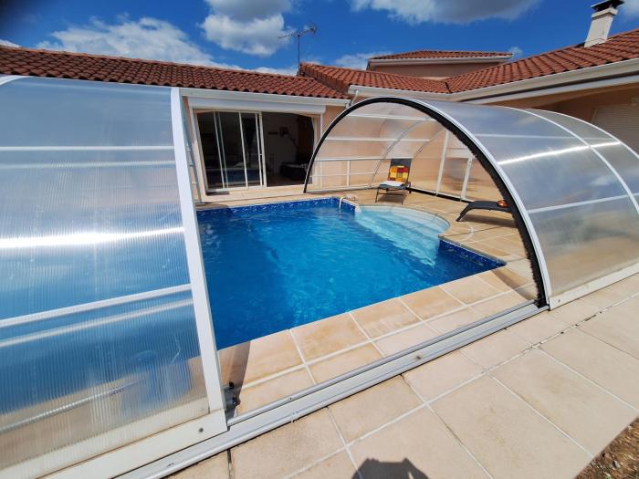 Gite avec piscine privée
