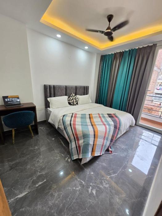 Stayo Suites