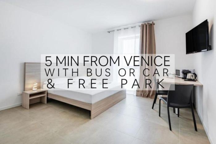 Appia Rooms with Free Parking & Direct Bus to Venice