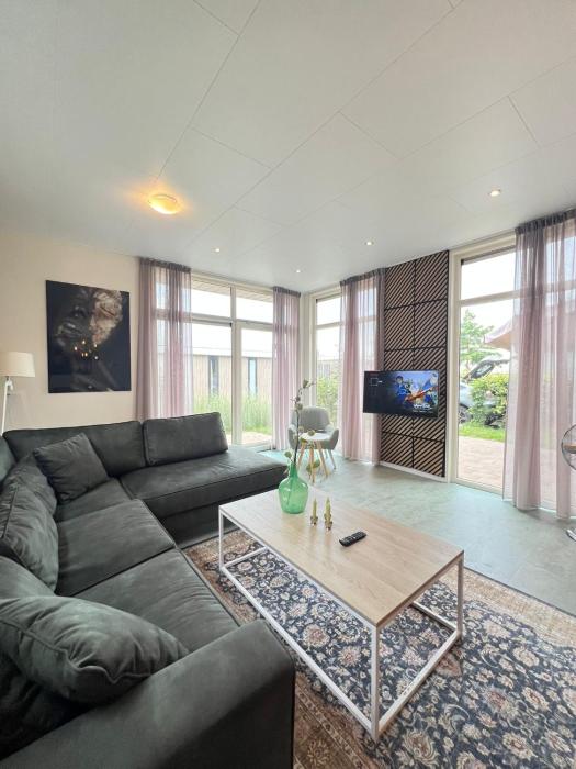 Lakeside Retreat at Veluwe