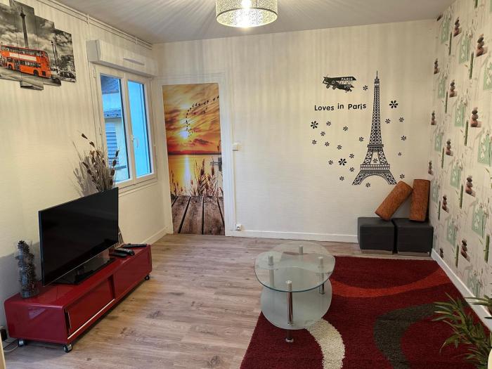 F2 hyper centre ville Bourges