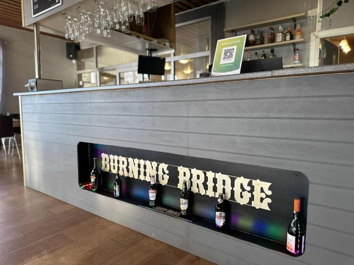 Burning Bridge Motell & Vandrarhem