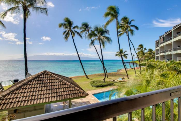 Beach Chairs and Steps to Sand! Lahaina Resort Condo