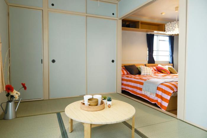 GS42 名古屋栄Area食卓あり和洋ルーム観光家族旅行ビジネスに最適 A Japanese Western style room with dining area in the Sakae area of Nagoya Ideal for sightseeing family trips and business trips