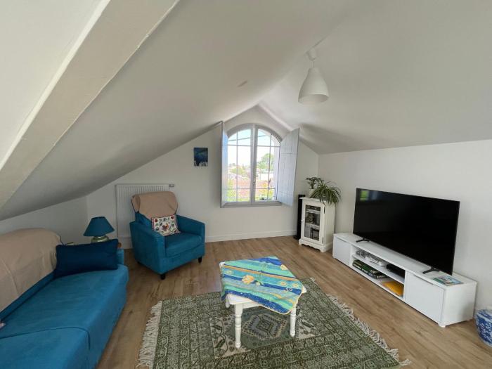 Charmant T2 lumineux à Arcachon avec balcon et parking - FR-1-319-621