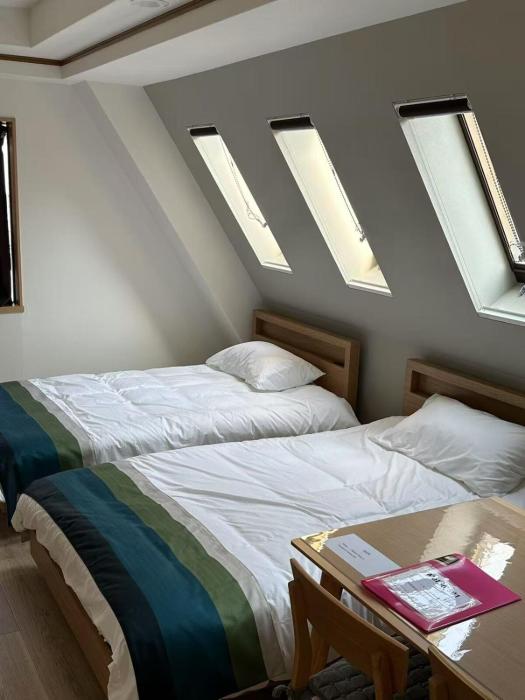 501 Melon Home難波日本橋 徒歩10分 黒門市場 徒歩5分 心斎橋 1駅 広いお部屋