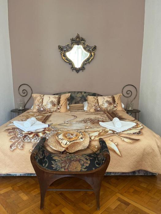 New Libra Grande Venetian Style Apartment