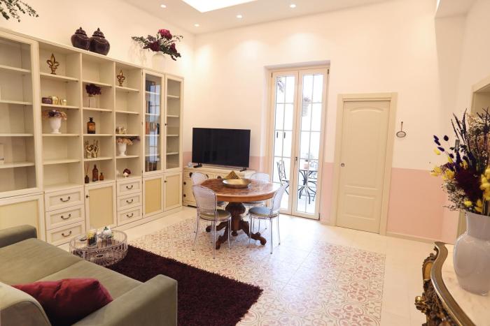 At Home - Luxury apartment Bari