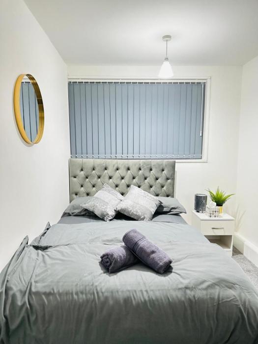 Spacious Private Rooms Near Central London