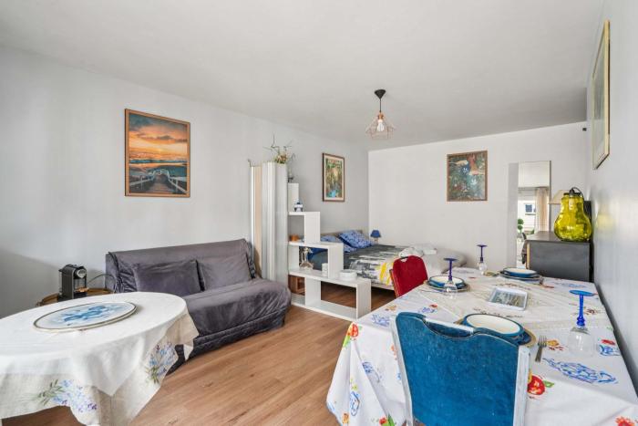 LX136 Studio cosy avec balcon & montagne - Central