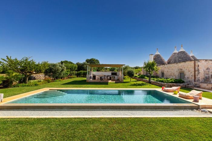 Trulli Almaviva by Perle di Puglia