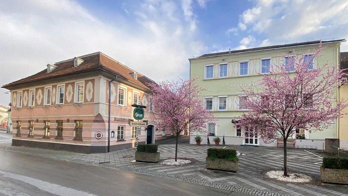 Hametner mit Innviertlerhaus mit Thermenzugang