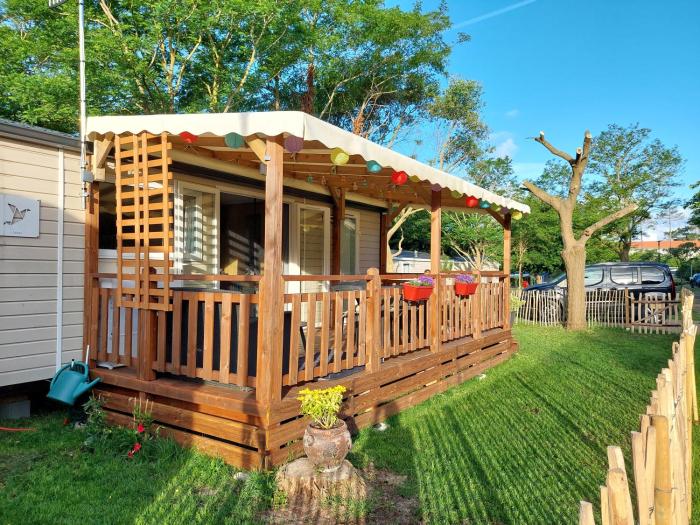 La Plage 4 étoiles à MIMIZAN emplacement F65 2CH 2SDB 6 personnes