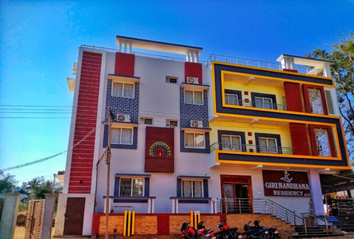 GIRI NANDHANA RESIDENCY