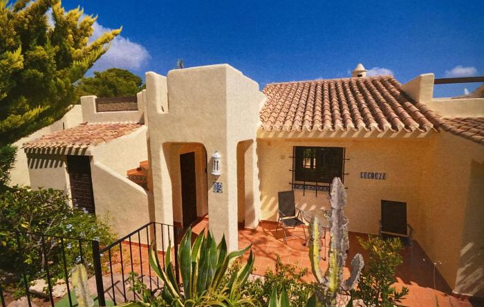 Entire Bungalow style villa in La Manga Club