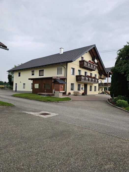 Ferienwohnungen Kübler