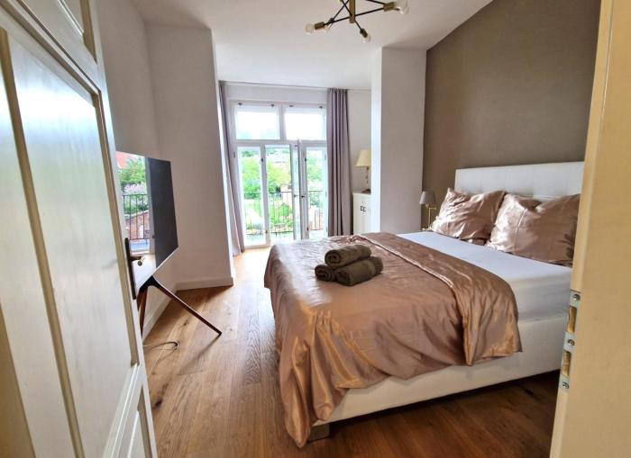 Art Nouveau apartment with garden in Pisek