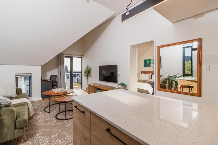 St Francis Links - Elegant, Golfside & Coastal Apartment